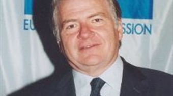 Parliamo di contenuti e non di contenitori di Carlo Costalli